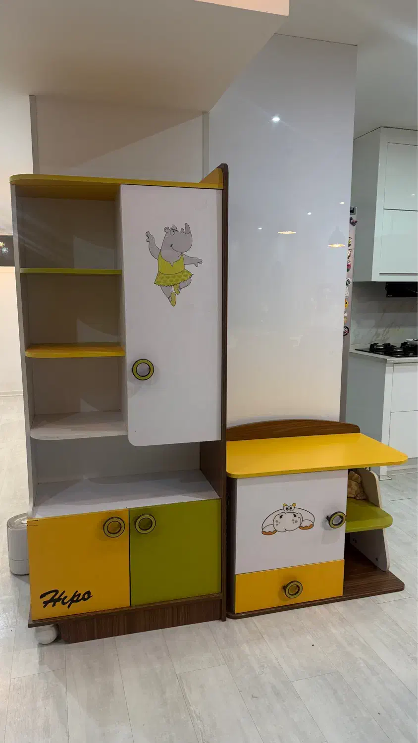 سرویس خواب کودک و نوجوان|تخت و سرویس خواب|اصفهان, جلفا|دیوار