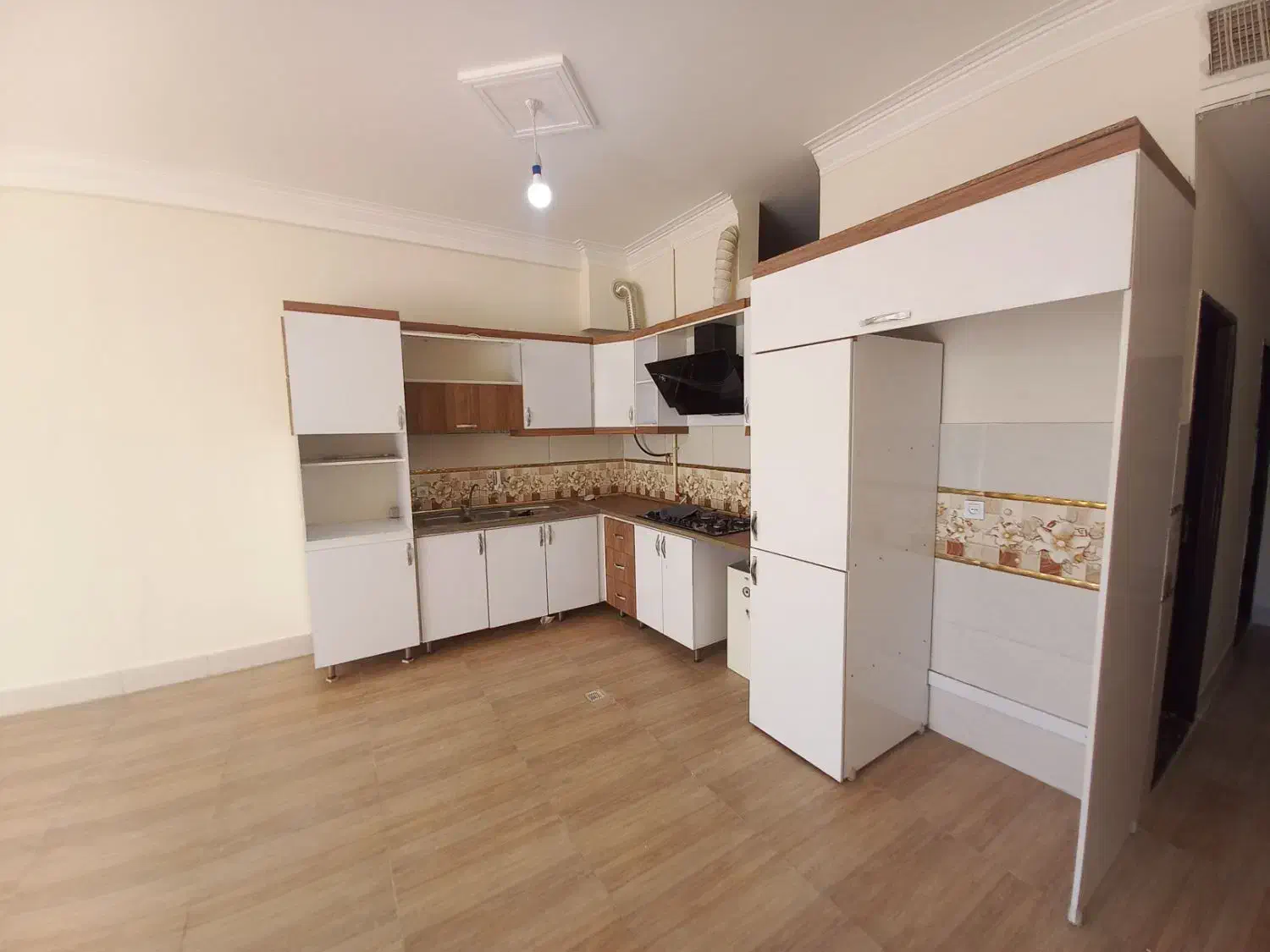 ویلایی دوطبقه ۱۲۵ متری شهرک مهرگان کشمیری|فروش خانه و ویلا|مشهد, شهرک مهرگان|دیوار