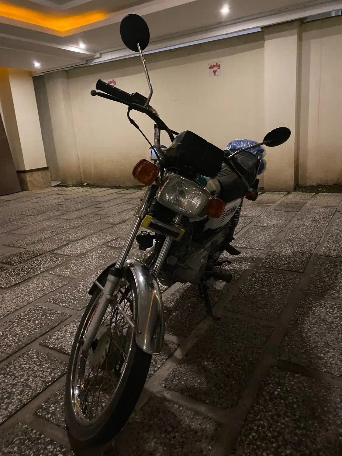 هندا ۱۲۵ تیزپر|موتورسیکلت|سلمان‌شهر, |دیوار