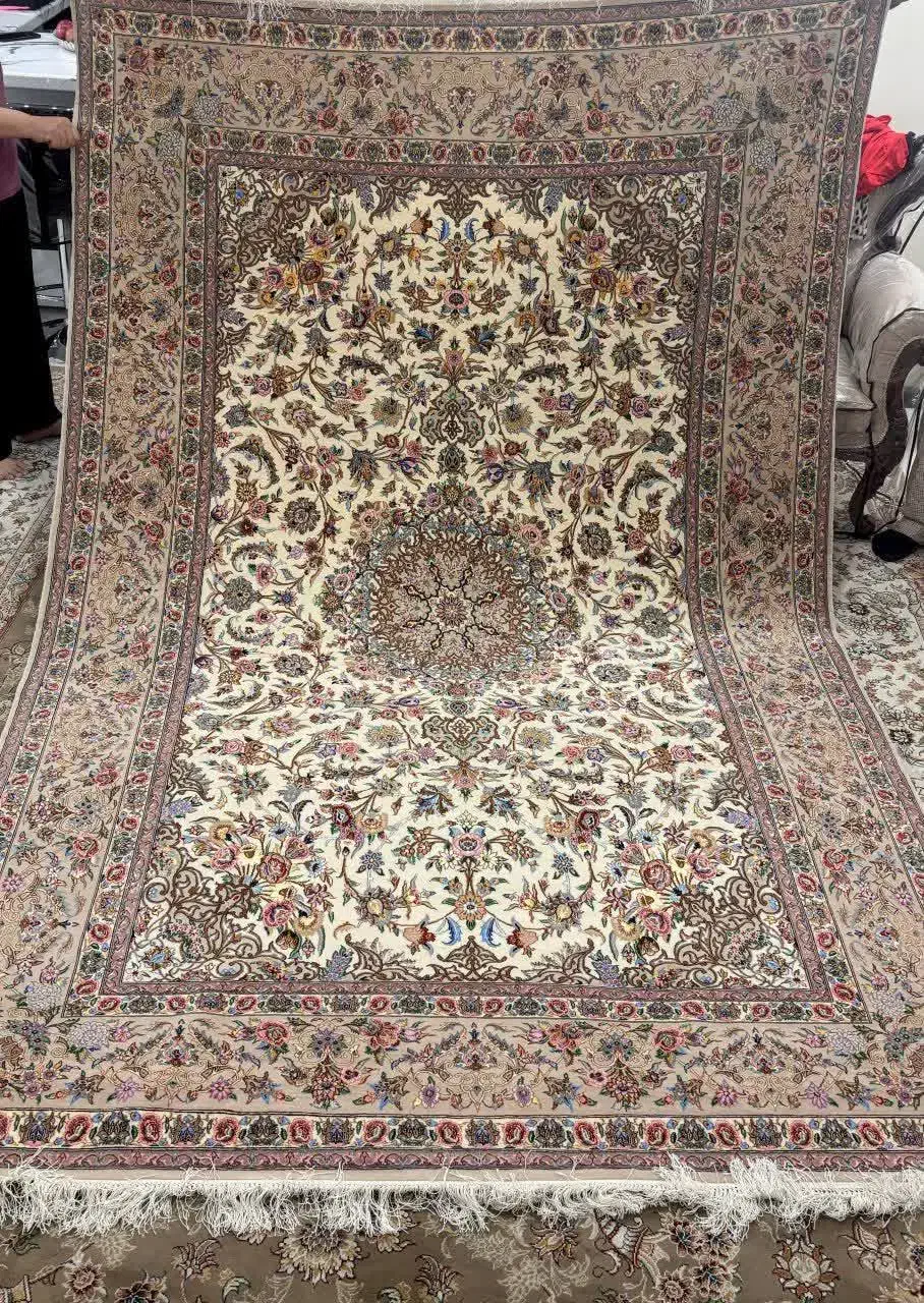 دوتخته فرش ۶متری ابریشم|فرش|اصفهان, کوی امیریه|دیوار