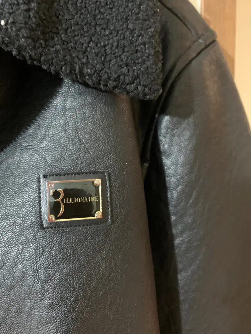 کت چرم خارجی|لباس|کرج, مصباح|دیوار