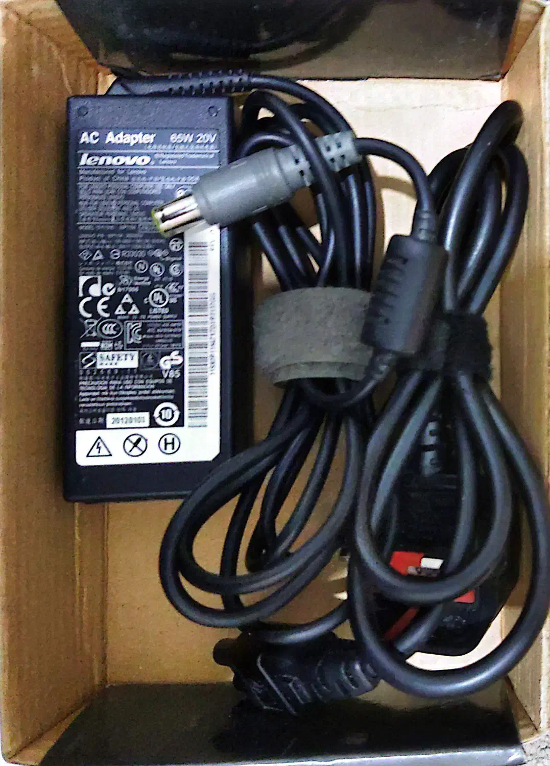 دو عدد شارژر لپتاپ|قطعات و لوازم جانبی رایانه|ری, دولت‌آباد|دیوار