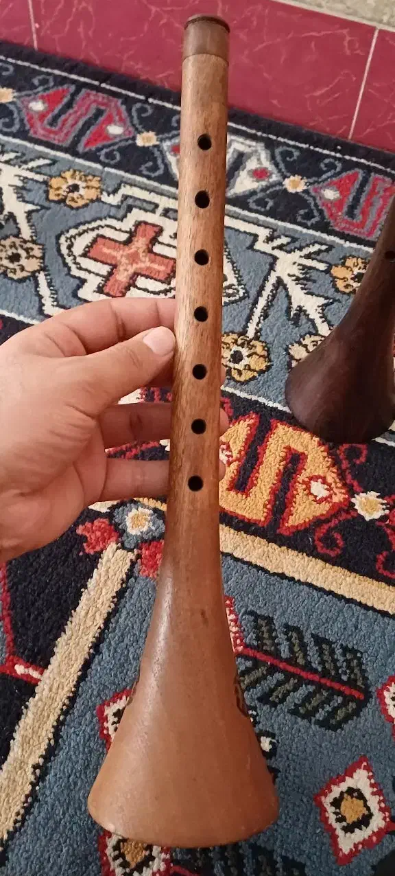 ساز سرنا چوب کنار|سازهای بادی|خرمآباد, |دیوار