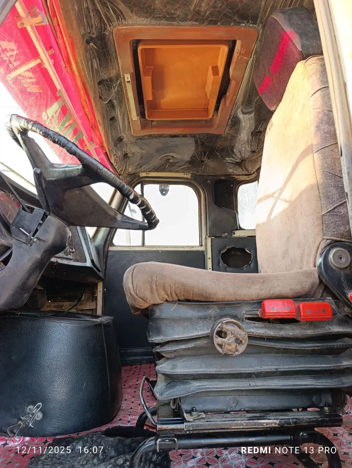 ولوو  میکسر منتاژ خارج عراقی مدل  ۶۱|خودرو سنگین|اردبیل, |دیوار