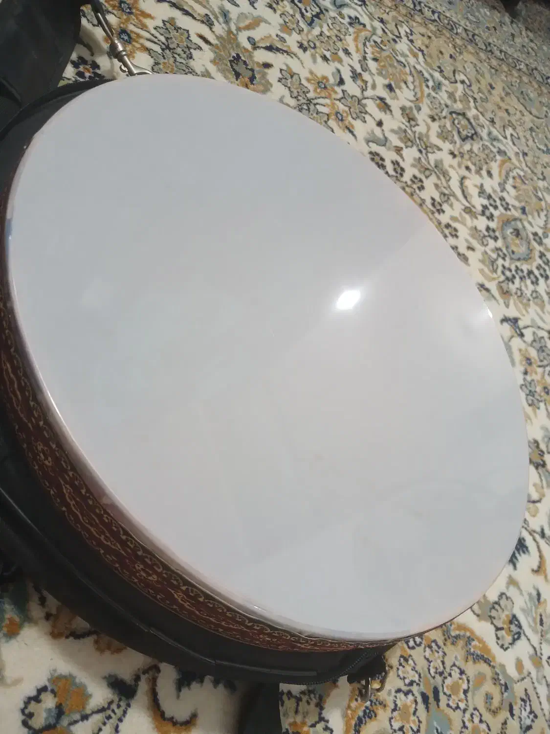 دایره|درام و پرکاشن|آبادان, |دیوار