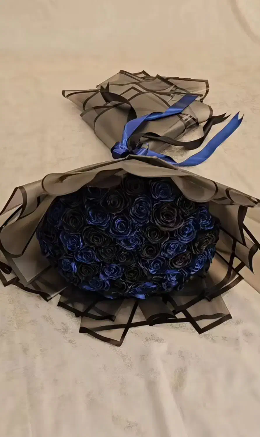 گل روبانی|گل مصنوعی|بم, |دیوار