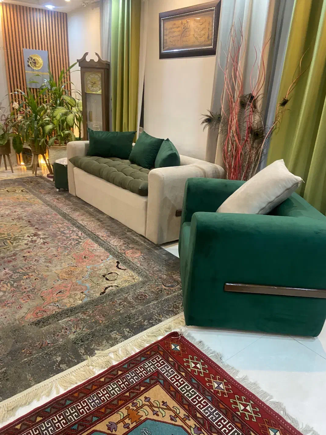 مبلمان  ۸نفره فروش فوری قیمت توافقی|مبلمان خانگی و میز عسلی|مهاجران, |دیوار