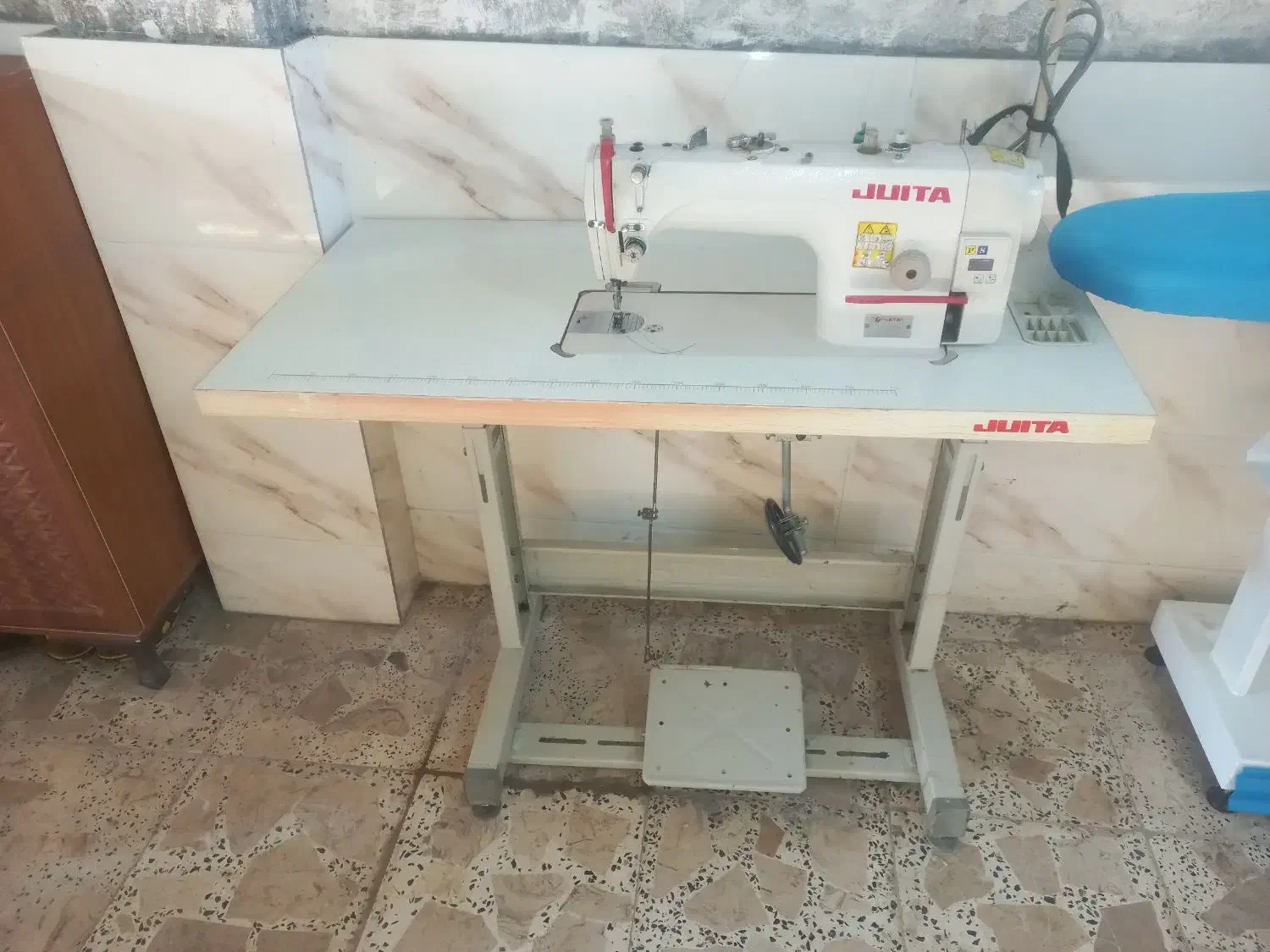 لوارم خیاطی چرخ صنعتی|چرخ خیاطی و ریسندگی|آستانه اشرفیه, |دیوار