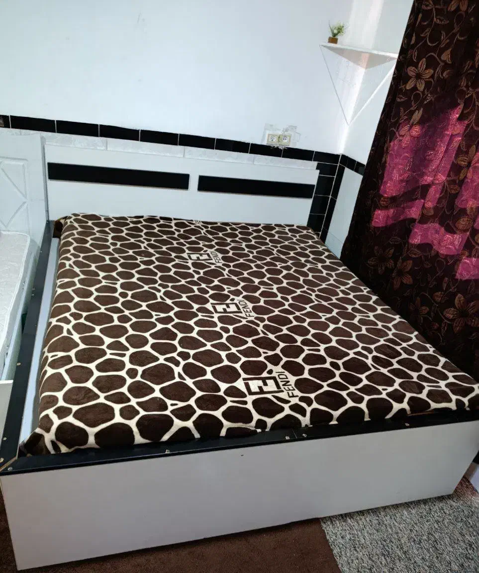 سرویس خواب دونفره|تخت و سرویس خواب|بانه, |دیوار