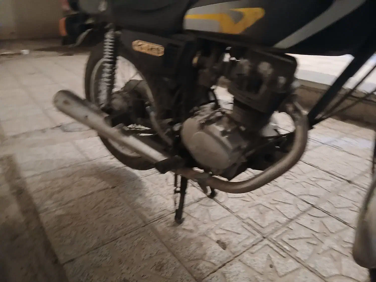 موتور کویر ۸۲|موتورسیکلت|اصفهان, گورت|دیوار