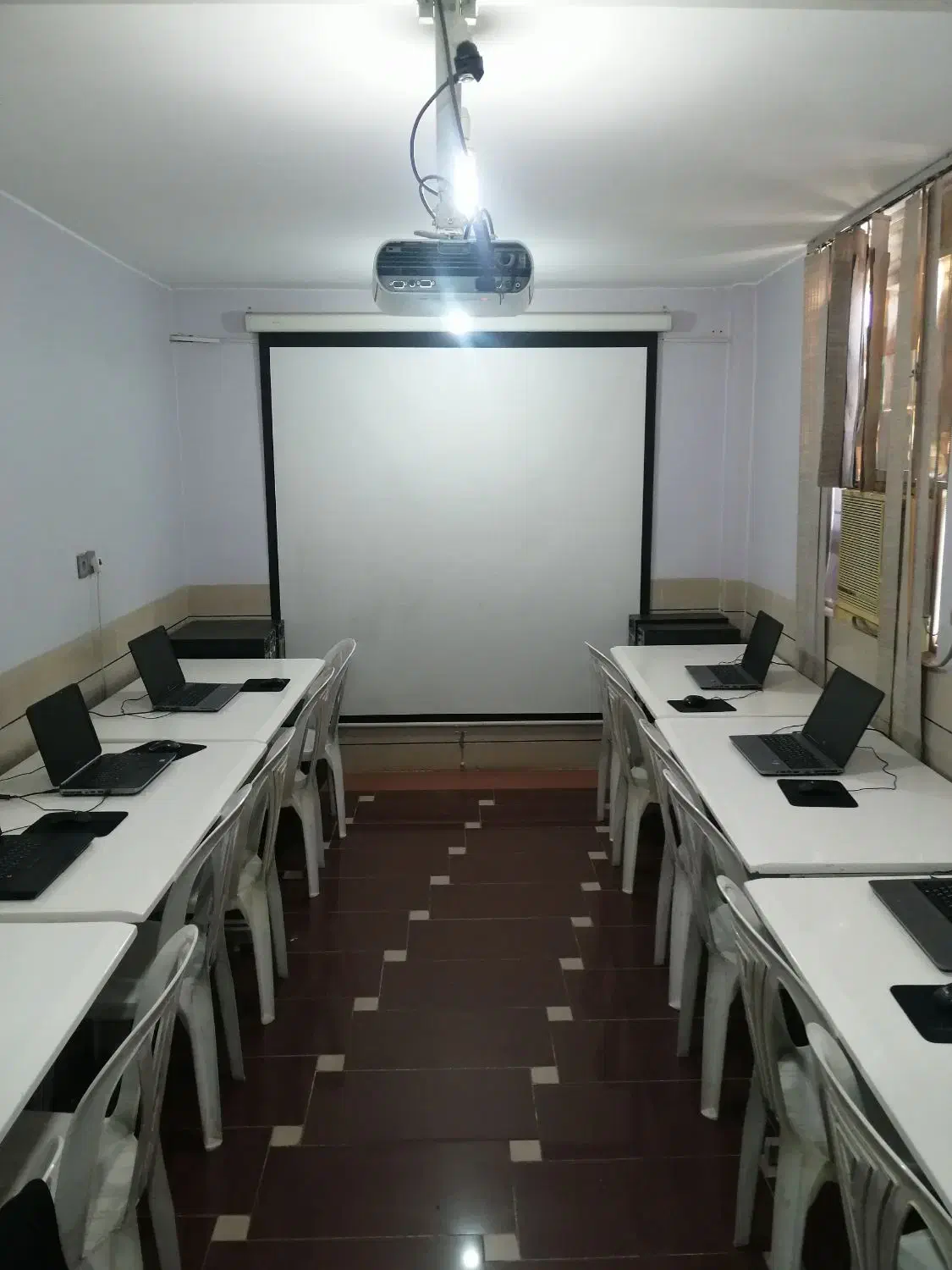 آموزش کامپیوتر و حسابداری|خدمات آموزشی|دزفول, |دیوار