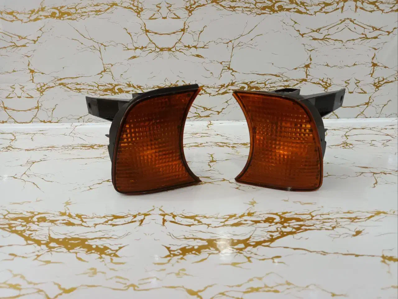 چراغ bmw|قطعات یدکی و لوازم جانبی|اندیشه, شهرک مریم|دیوار