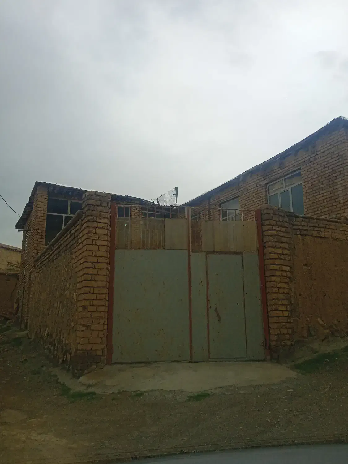 فروش یک واحد مسکونی دوطبقه در روستای شاپور آباد|فروش خانه و ویلا|دینور, |دیوار