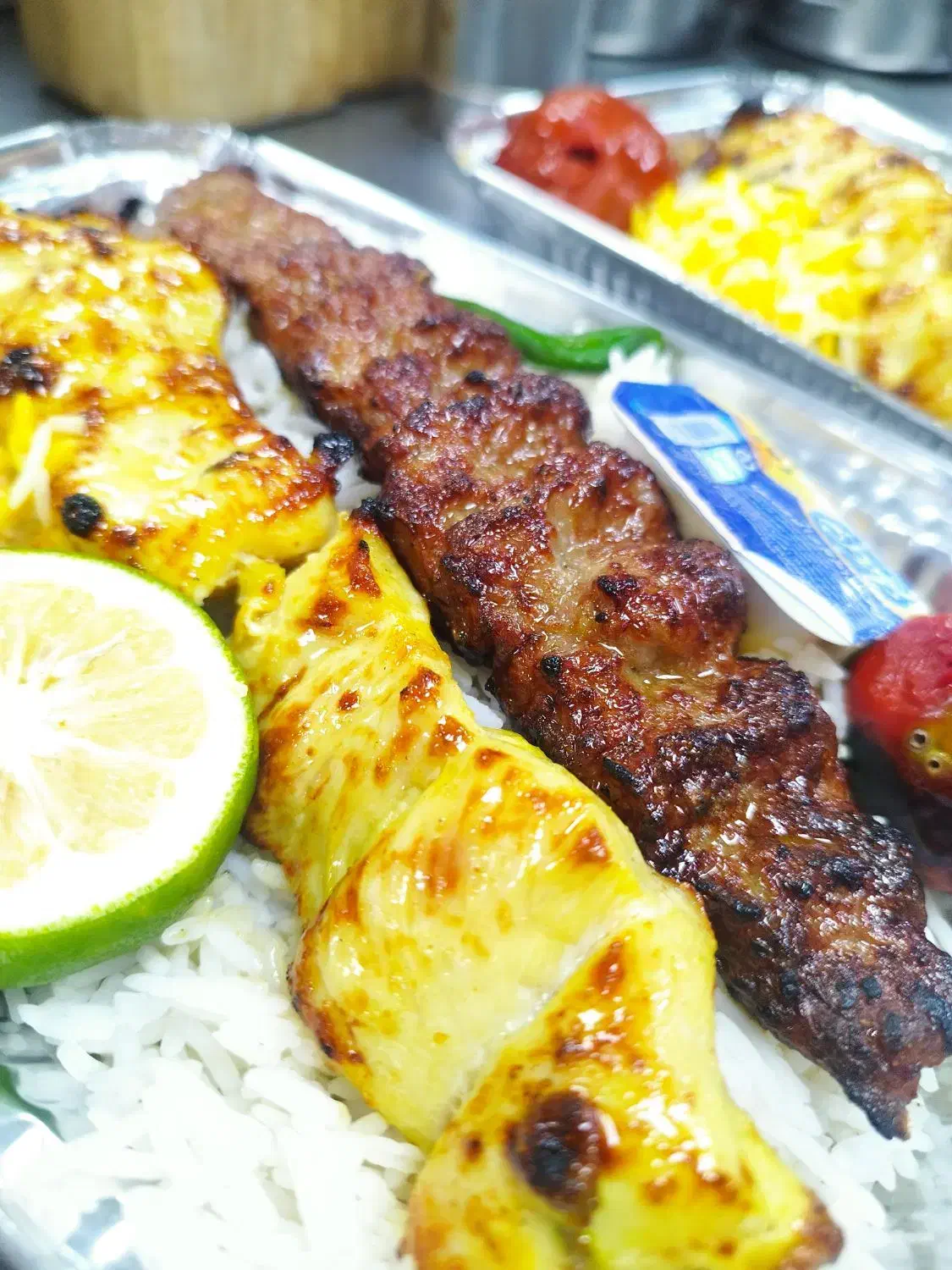 کمک آشپز وکارگر ساده|استخدام خدمات فروشگاه و رستوران|تهران, دولتخواه جنوبی|دیوار