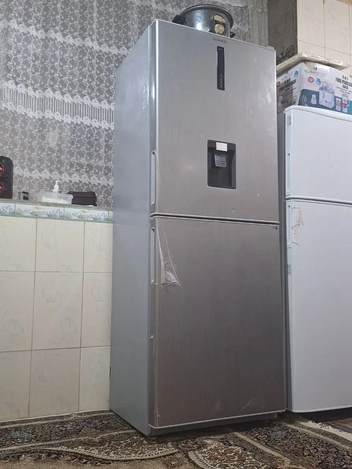 یخچال نو و تمیز مارک سونی|یخچال و فریزر|خاش, |دیوار