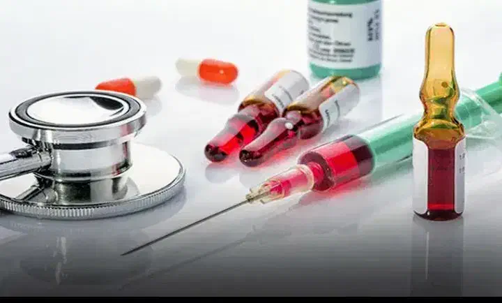 خدمات پرستاری درمنزل(تزریقات،پانسمان و)|خدمات آرایشگری و زیبایی|زاهدان, |دیوار