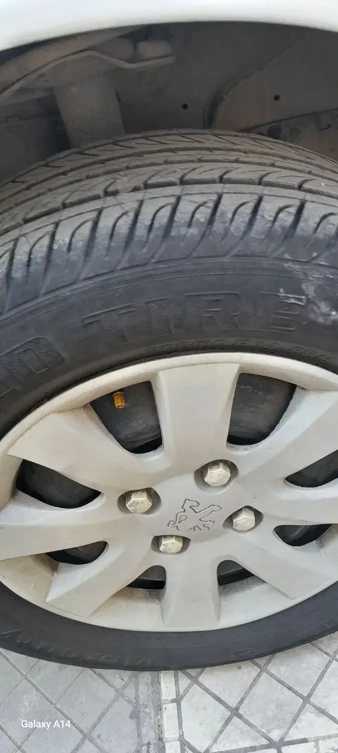 پژو 405 slx مدل آخر ۹۰ بی رنگ|خودرو سواری و وانت|کرج, حسین‌آباد|دیوار