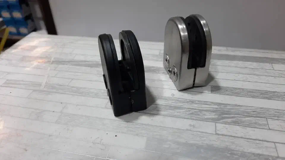 شیشه سکوریت اقساط بلند مدت|خدمات پیشه و مهارت|قم, نخودی|دیوار