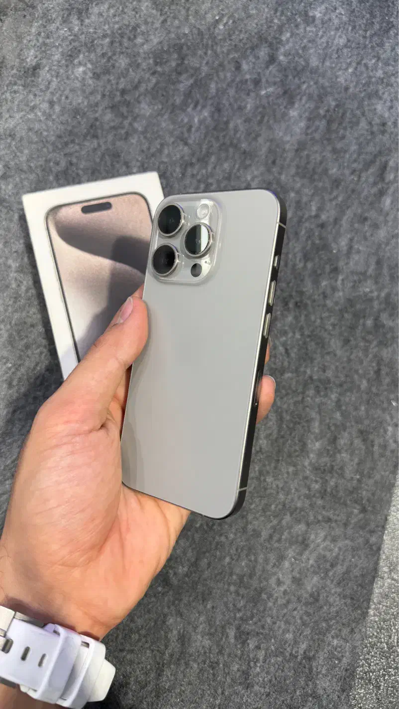 آیفون ۱۵پرو ۲۵۶ گیگ نچرال تیتانیوم ZAA|موبایل|تهران, جنت‌آباد جنوبی|دیوار