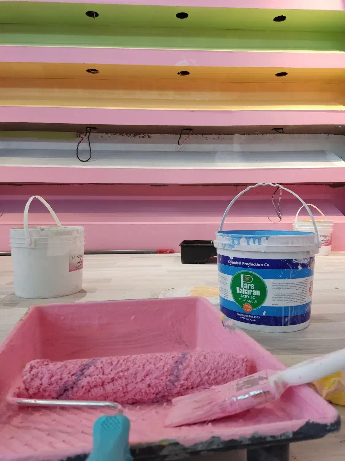 نقاشی ساختمان اسدی میکرو سمنت|خدمات پیشه و مهارت|تهران, ارامنه|دیوار