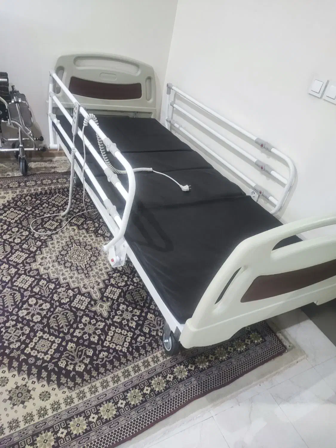 تخت برقی|تخت و سرویس خواب|تهران, کوهک|دیوار