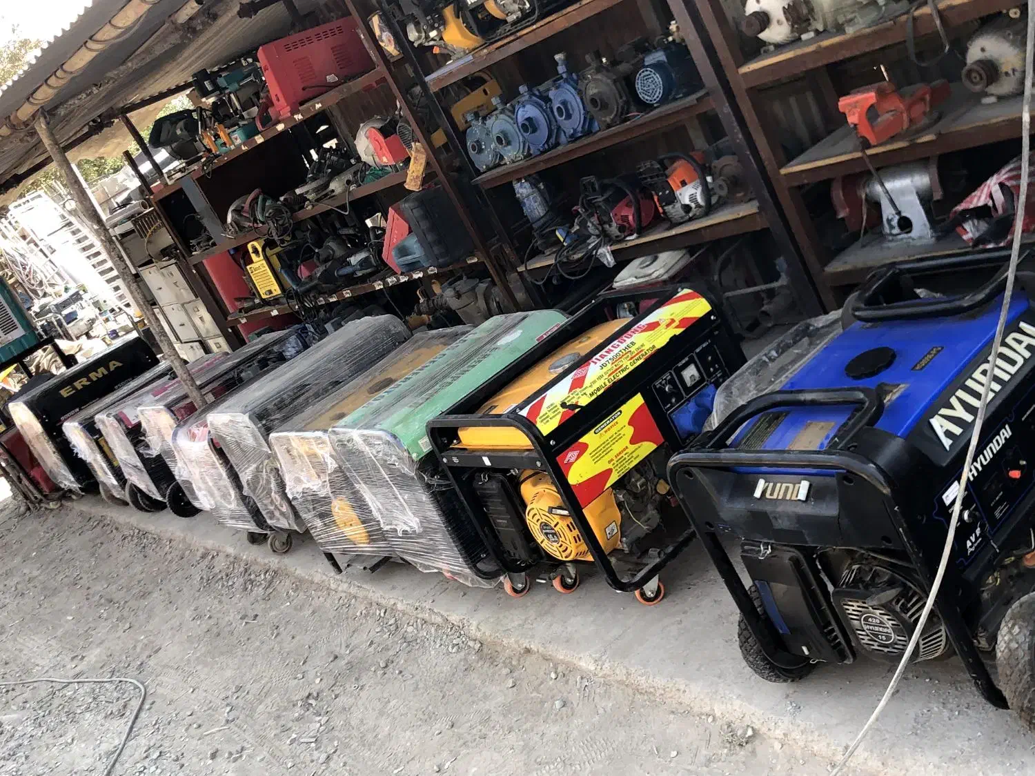 دفترفروش خریدار بالابر سنگبر تخته بنایی بتنیر|مصالح و تجهیزات ساختمان|تهران, تجریش|دیوار