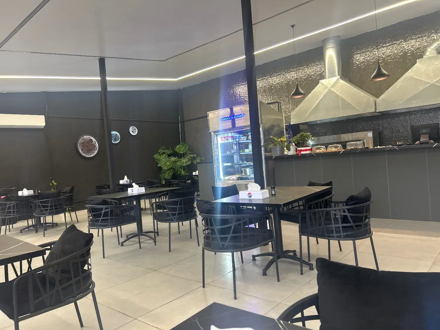 کمک اشپز ،|استخدام خدمات فروشگاه و رستوران|آمل, |دیوار