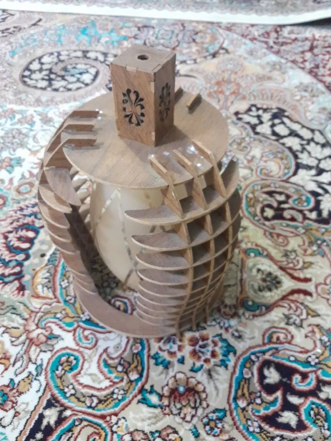 2عدد لوستر درحد نو براس فروش هست معاوظه هم دارم|لوستر و چراغ آویز|مشهد, مشکینی (شهرک غرب)|دیوار