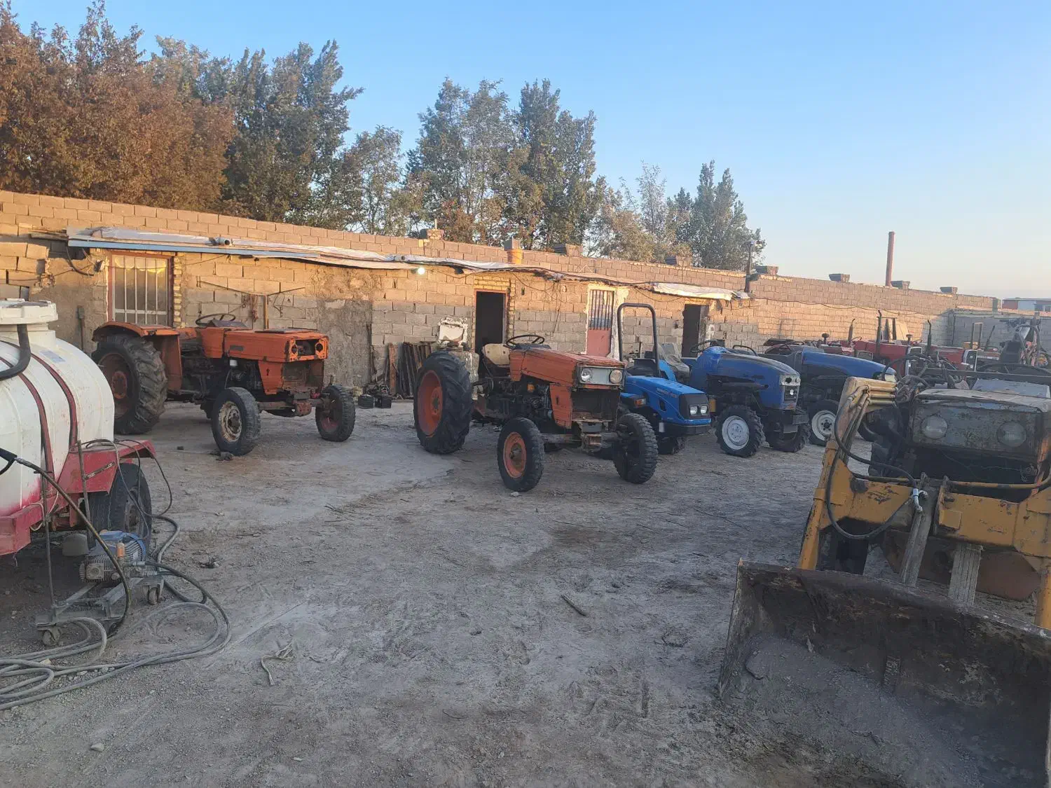 نمایشگاه تراکتور|خودرو سنگین|کرمان, |دیوار