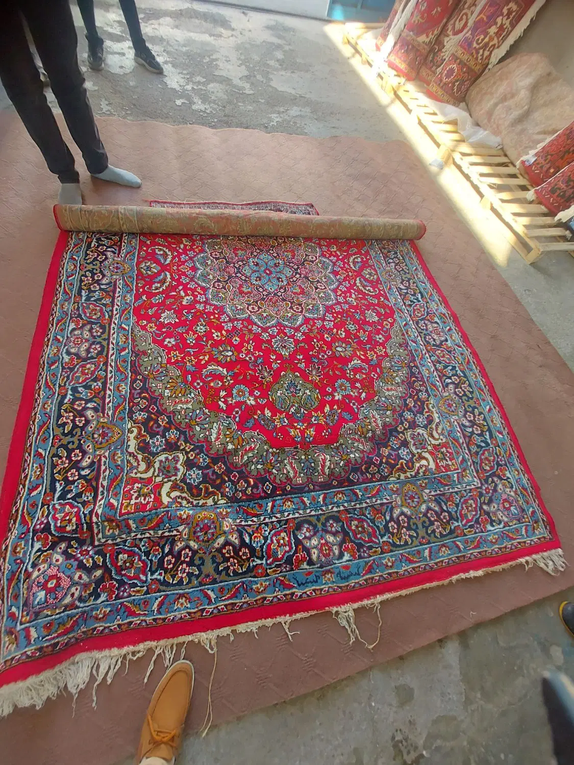فرش ماشینی 6 متری سالم و کارکرده و تازه شسته شده|فرش|تبریز, |دیوار