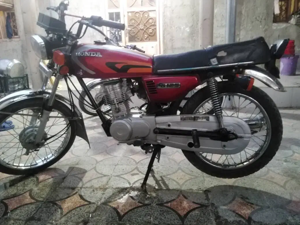 موتور آبپخش|موتورسیکلت|آبپخش, |دیوار