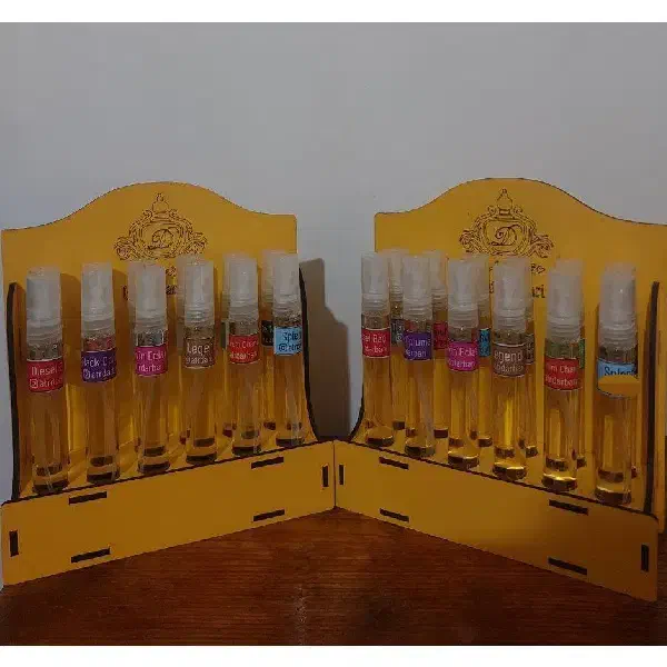 استند عطر (دی)|آرایشی، بهداشتی، درمانی|رشت, بازار|دیوار