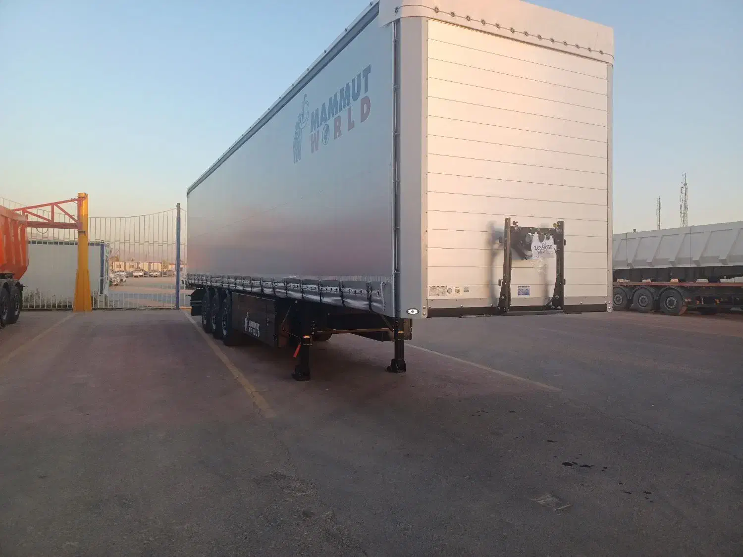 کانتینر چادری ماموت خشک|خودرو سنگین|کازرون, |دیوار