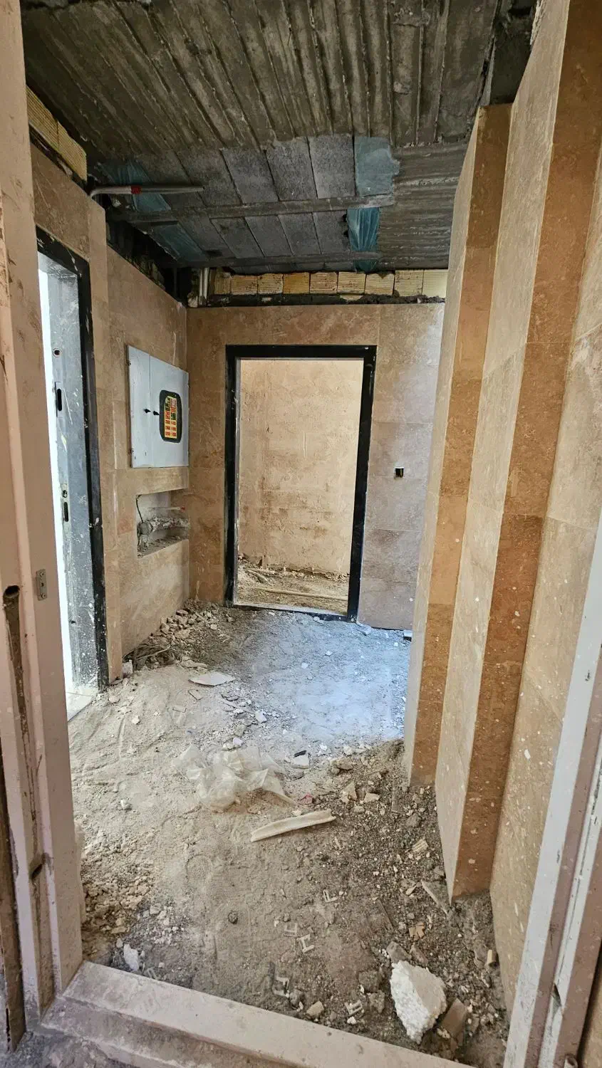 ۱۳۰ متر بر خیابان اصلی|فروش آپارتمان|اصفهان, دستگرده|دیوار