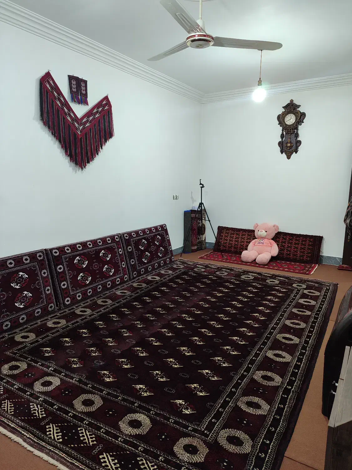 فروش خانه ی ویلایی|فروش خانه و ویلا|سیجوال, |دیوار