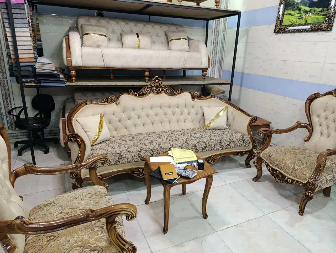 مبل سلطنتی ماهور|مبلمان خانگی و میز عسلی|رشت, کوی حسینی|دیوار