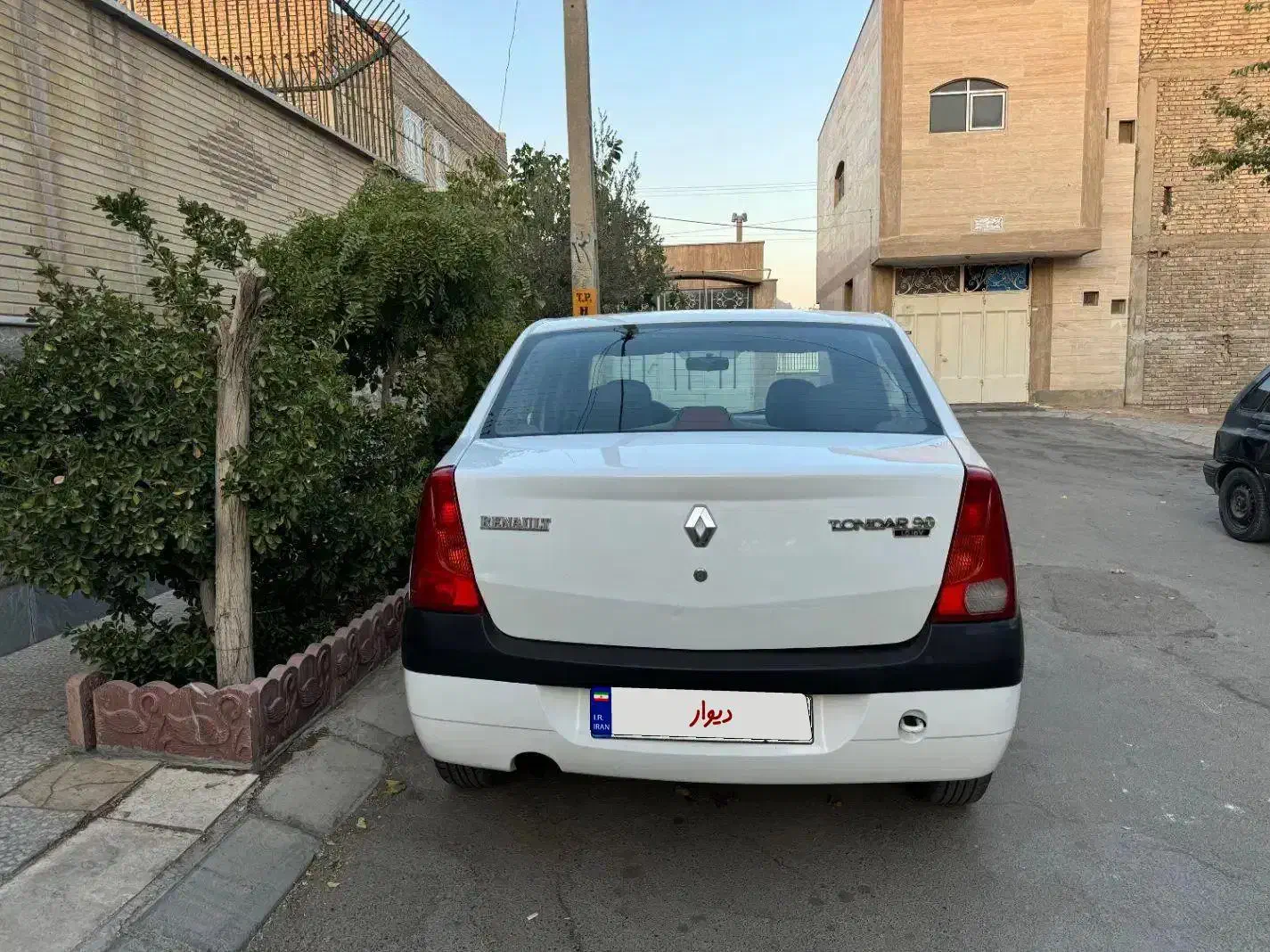 تندر ۹۰ کم کار|خودرو سواری و وانت|خمینی‌شهر, |دیوار