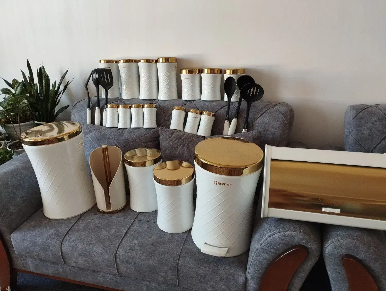 سرویس آشپزخونه|ظروف نگهدارنده، پلاستیکی، یکبارمصرف|گرگان, |دیوار