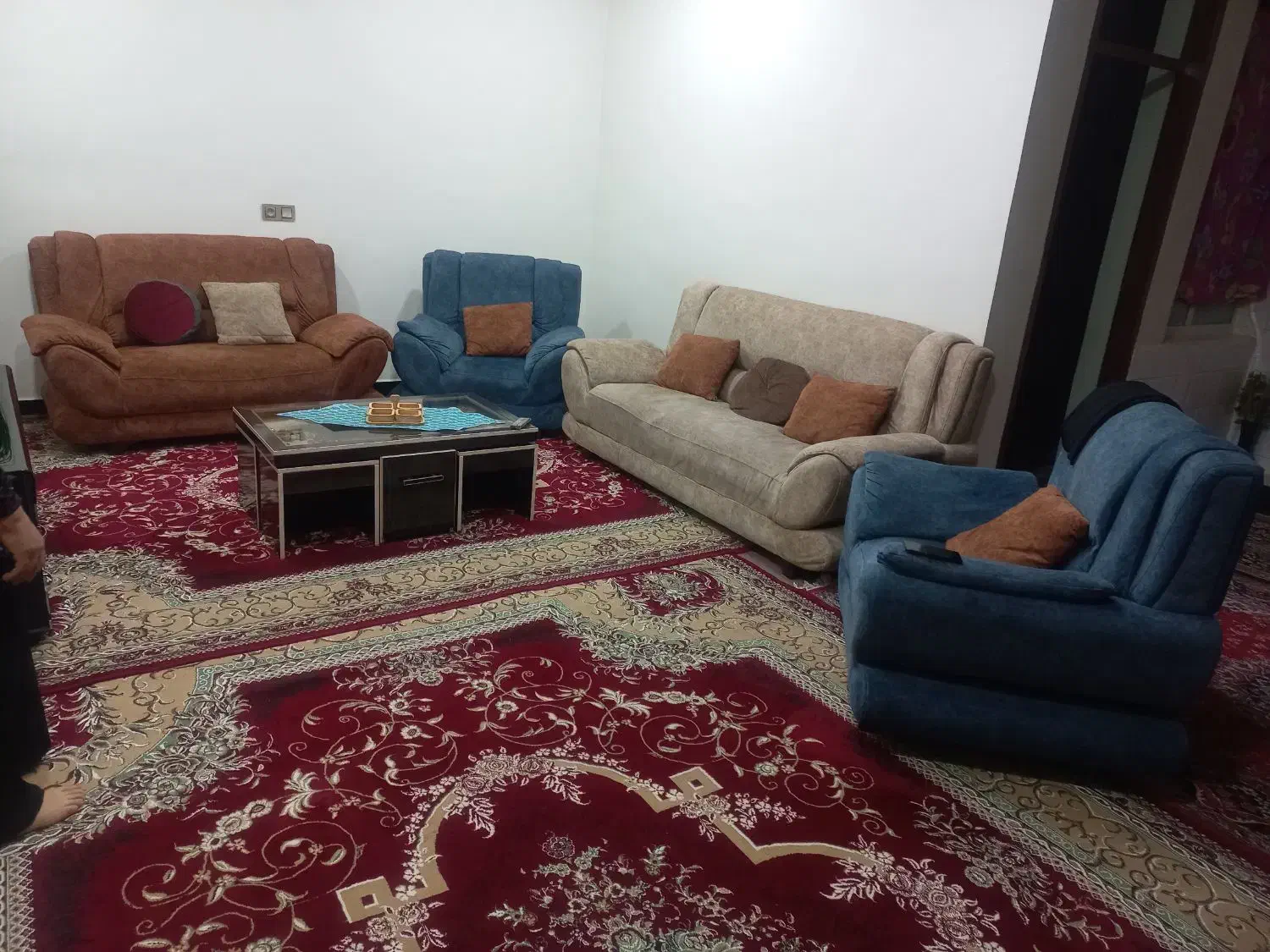 فروش یک دست مبل هفت نفره در حد نو|مبلمان خانگی و میز عسلی|ایذه, |دیوار