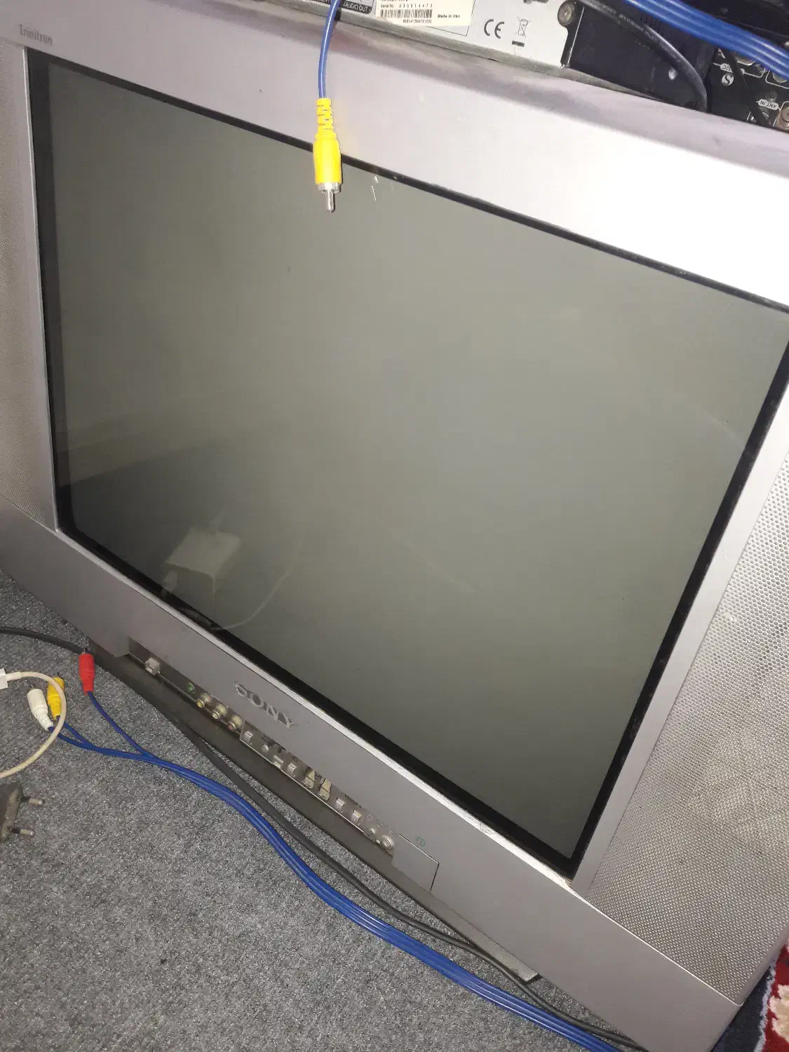 فروش یک دستگاه یخچال و تلویزیون|یخچال و فریزر|رودسر, |دیوار