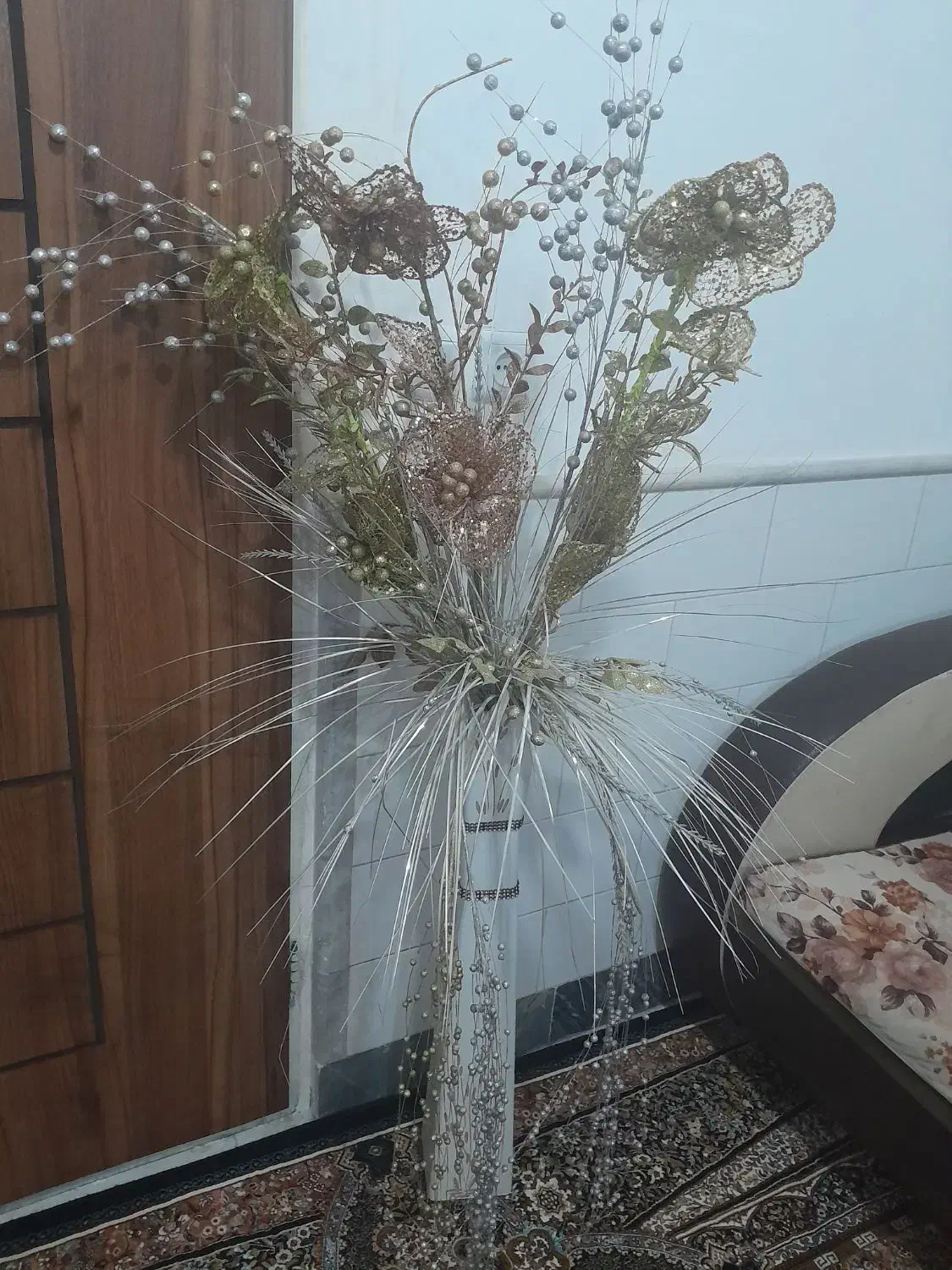 گل و گلدان چوبی|گل مصنوعی|ساوه, |دیوار