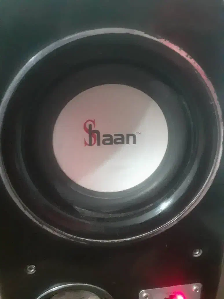 اسپیکر خانگی،فلش نمیخوره وصل میشه ب گوشی|سیستم صوتی خانگی|تهران, شهرک رضویه|دیوار