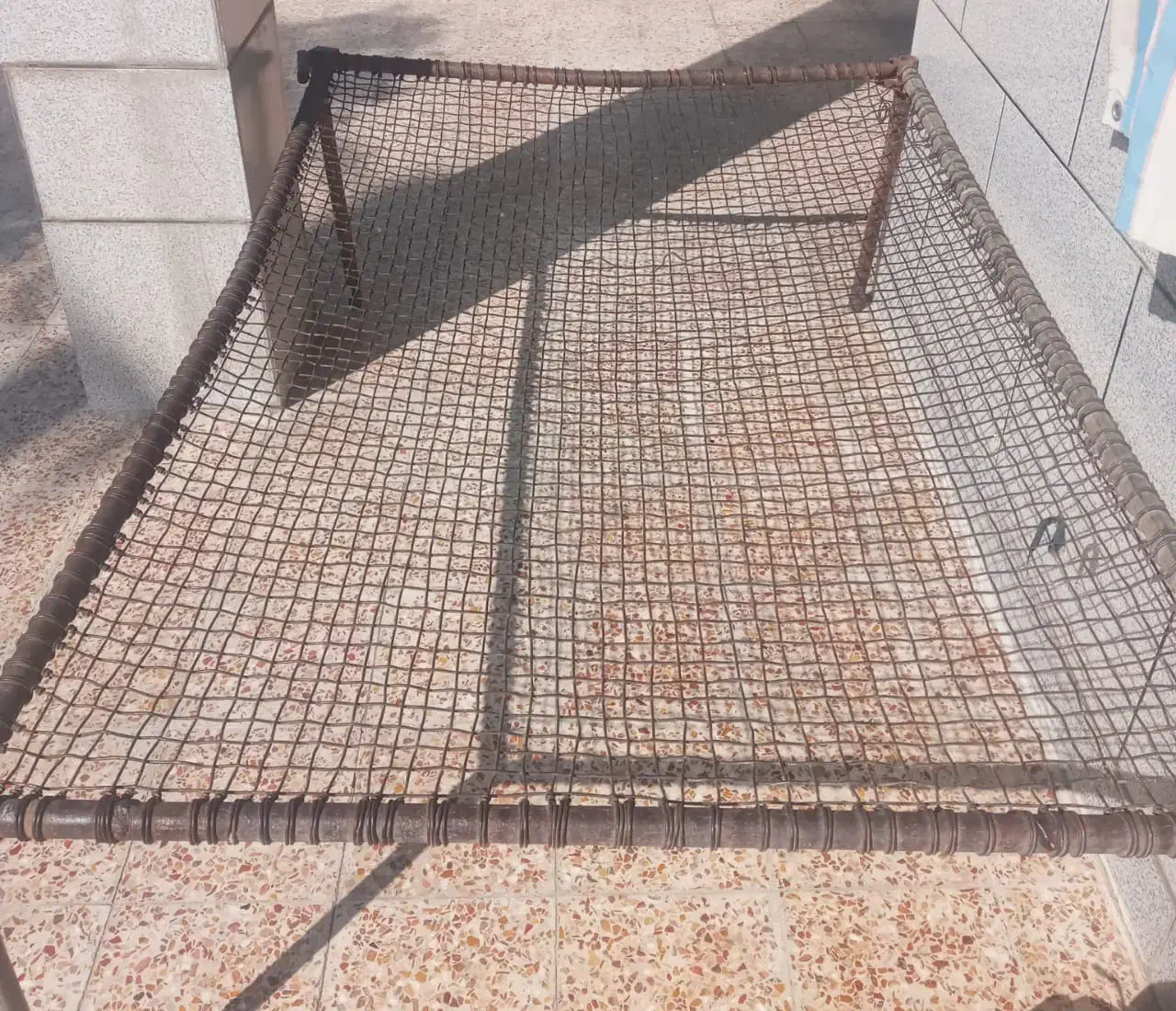 تخت سیمی|تخت و سرویس خواب|ایذه, |دیوار