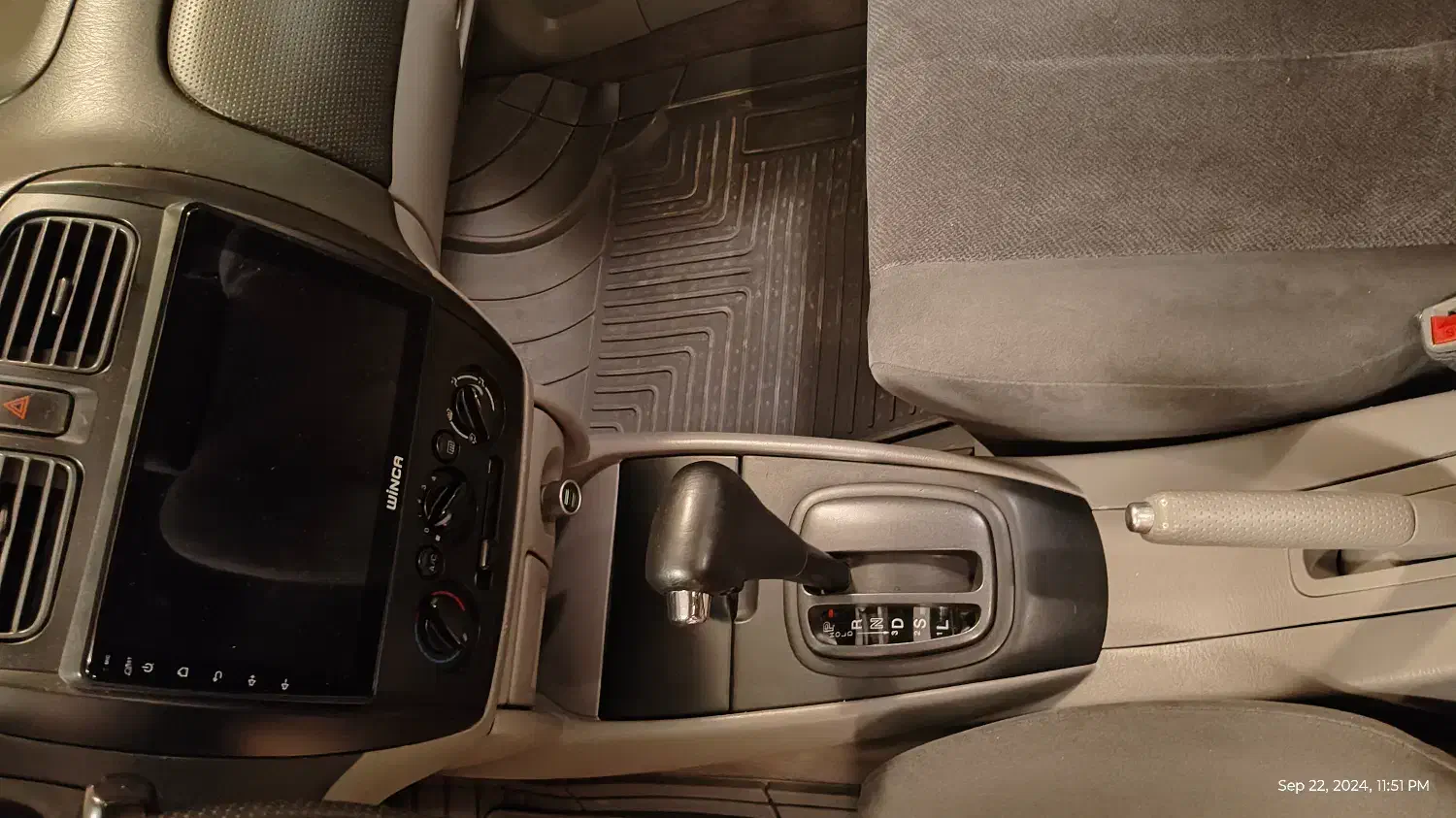 مزدا 323FL|خودرو سواری و وانت|اصفهان, باغ زرشک|دیوار