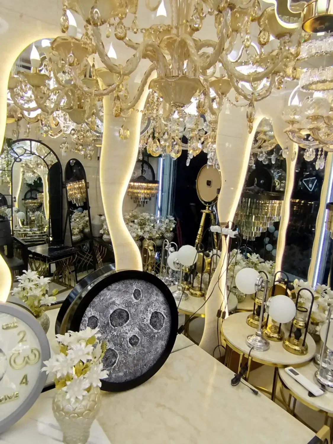 ایینه|آینه|شوشتر, |دیوار