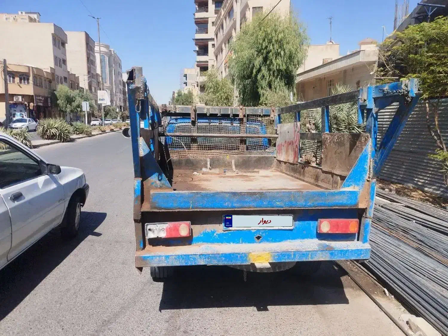 نیسان مدل ۸۲|خودرو سواری و وانت|قم, محمد آباد|دیوار