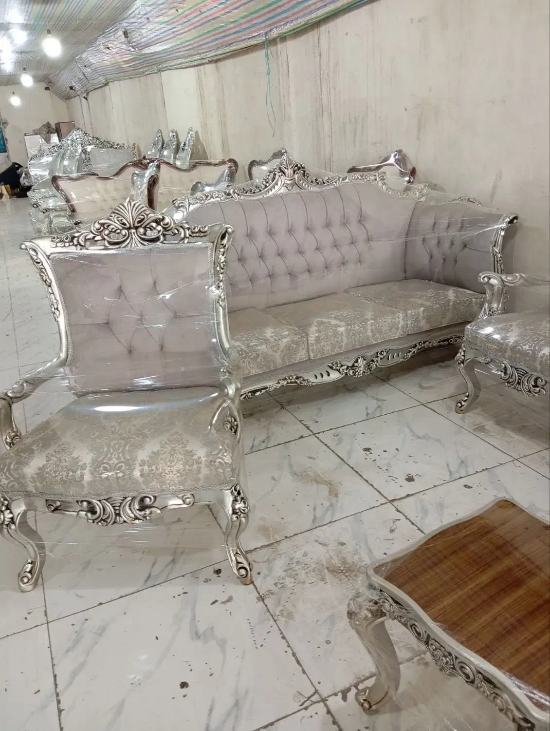 سه دست مبل /توضیحات خوانده شود|مبلمان خانگی و میز عسلی|میاندوآب, |دیوار