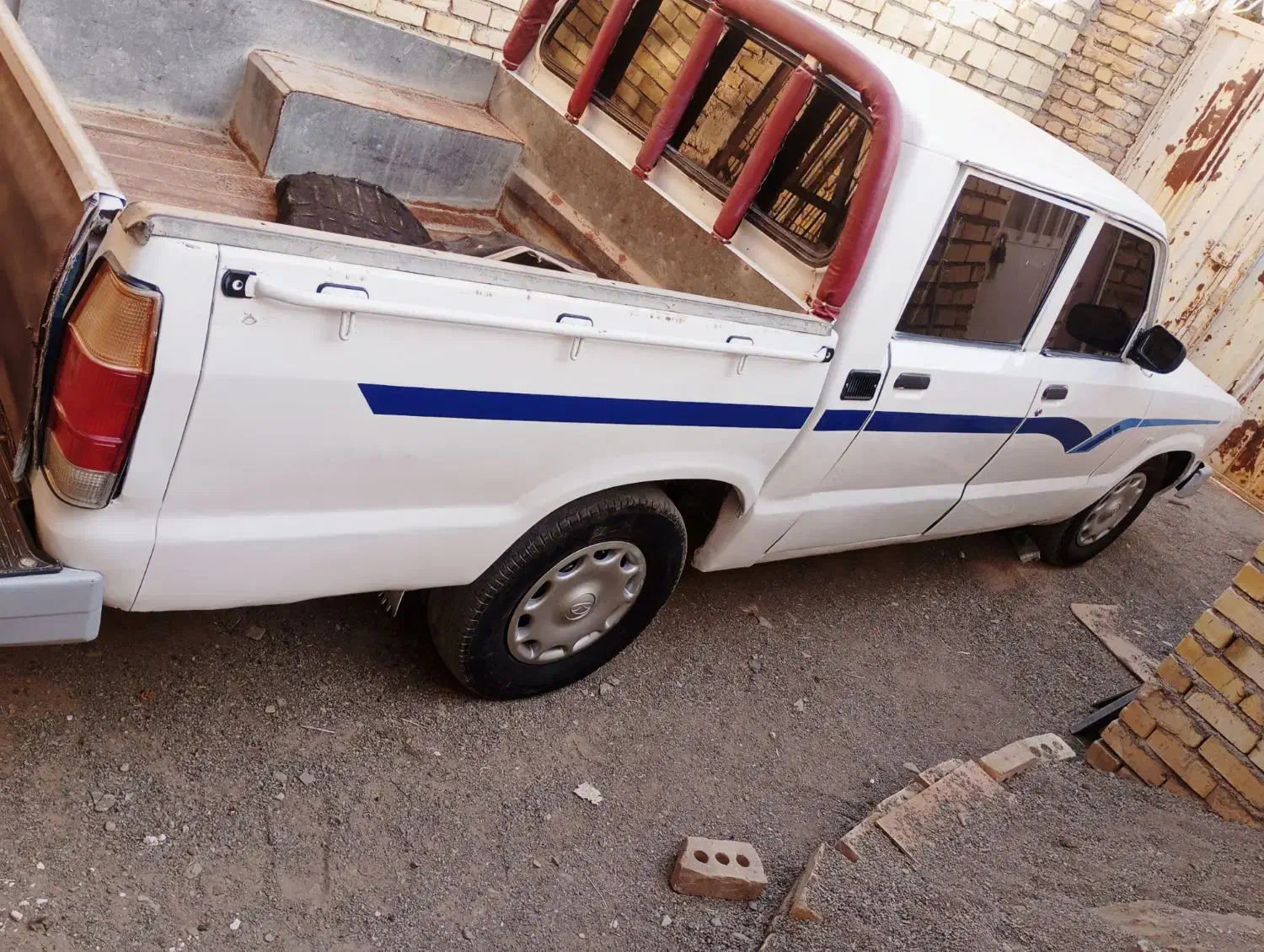 وانت مزدا دوکابین|خودرو سواری و وانت|تربتحیدریه, حاجی یار|دیوار