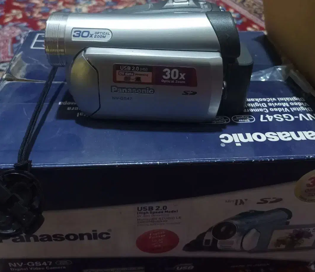 دوربین فیلمبرداری پاناسونیک|دوربین عکاسی و فیلمبرداری|کرمان, |دیوار