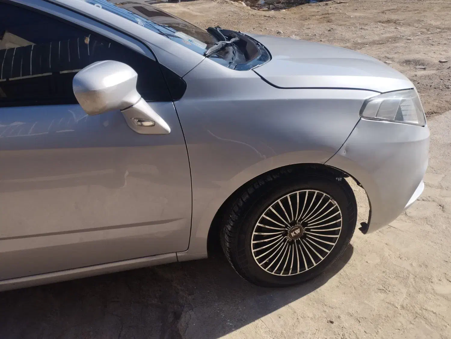 برلیانس 220نقره ای|خودرو سواری و وانت|خرمآباد, |دیوار